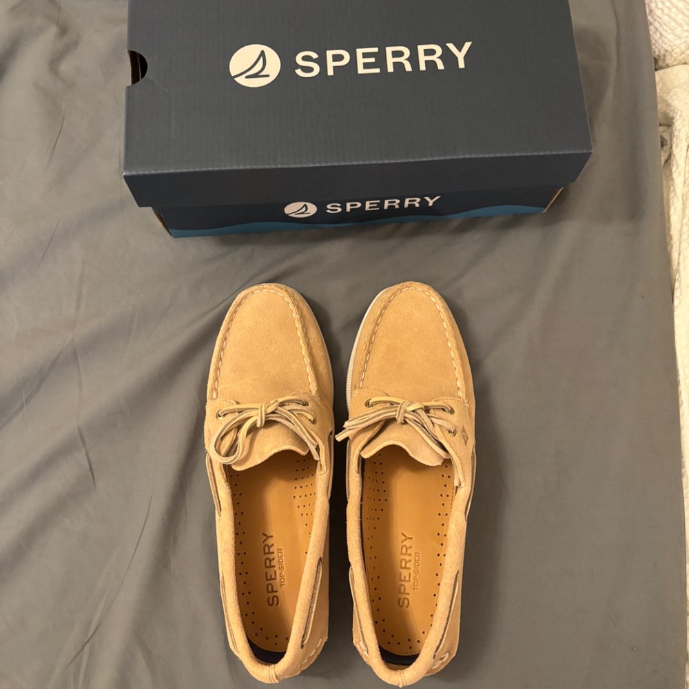 Sperry boat shoes - women’s US size 9.5 - New in box - Picture 8 of 10